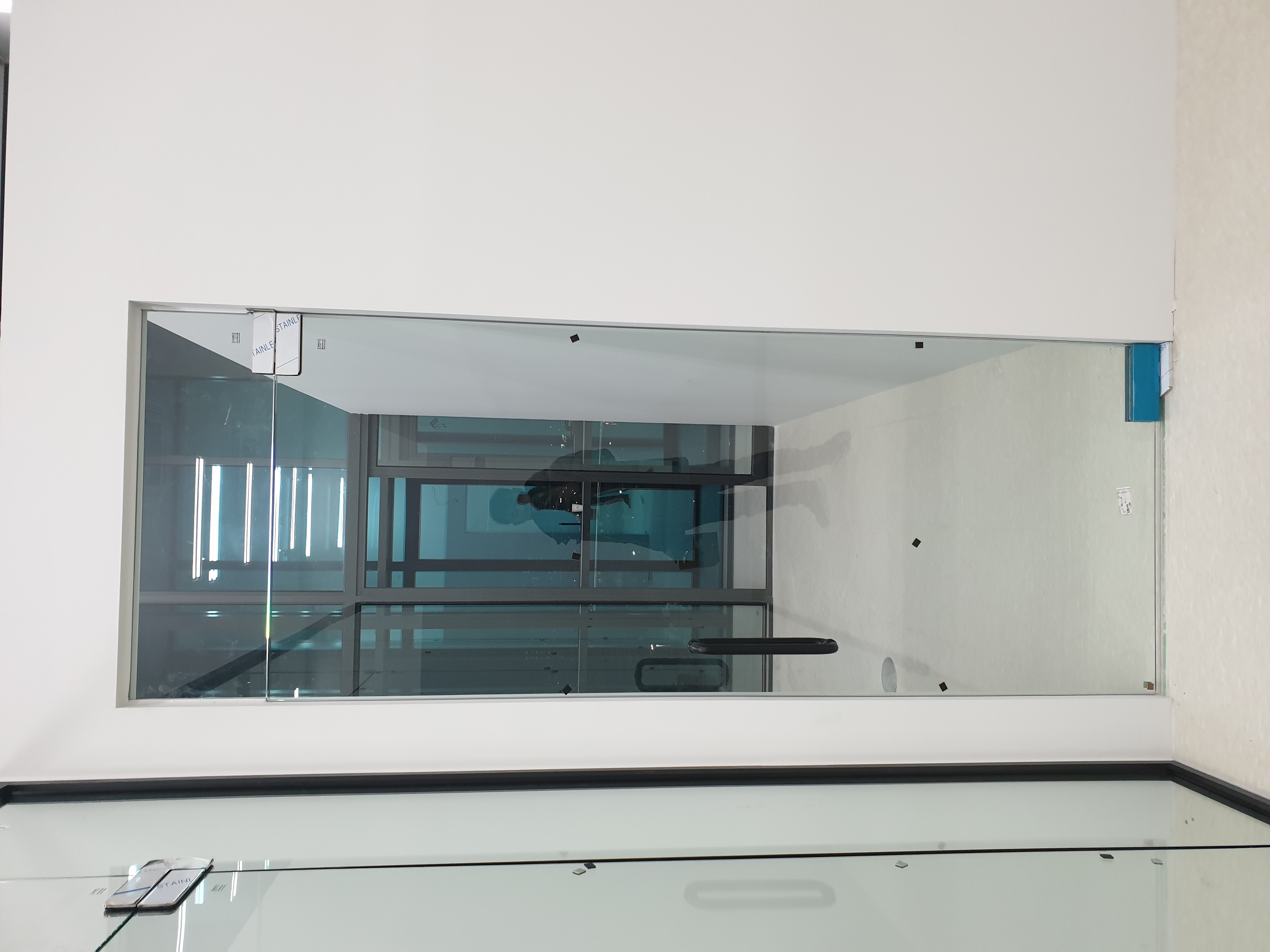 인천 송도 사무실 프레임리스 강화도어