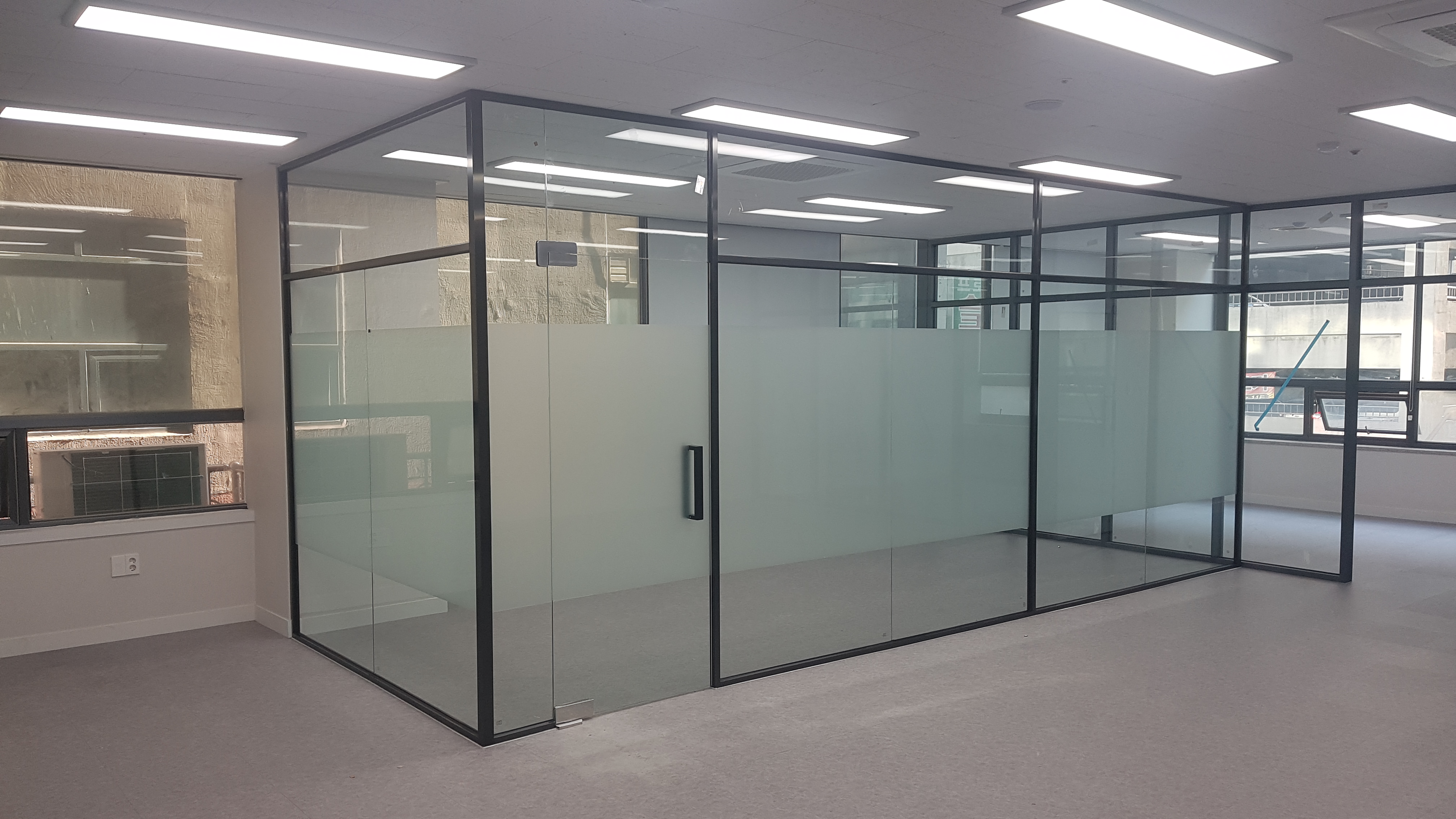 강서구 마곡지구 사무실 유리파티션
