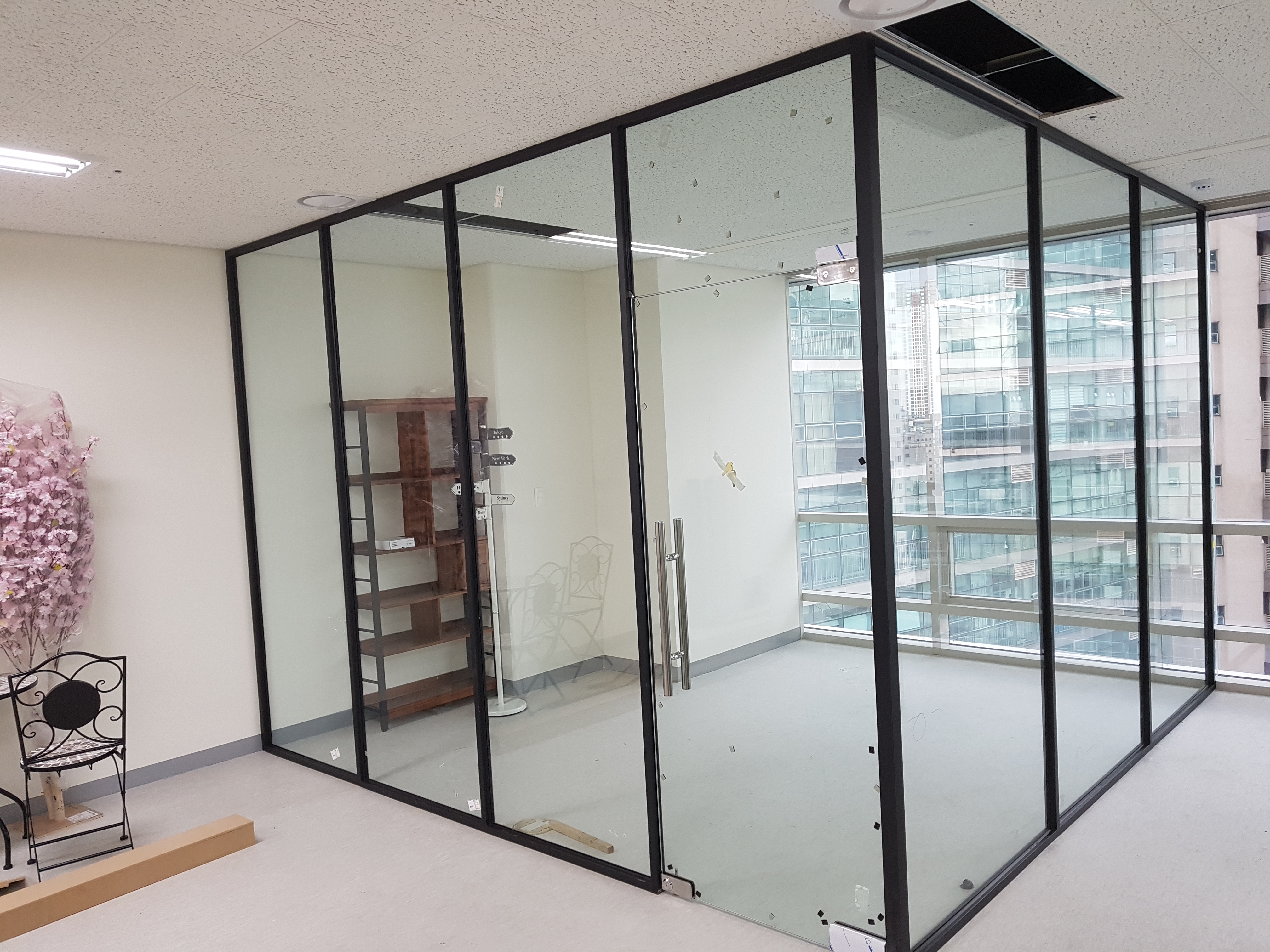 광교 지식산업센타 블랙파티션