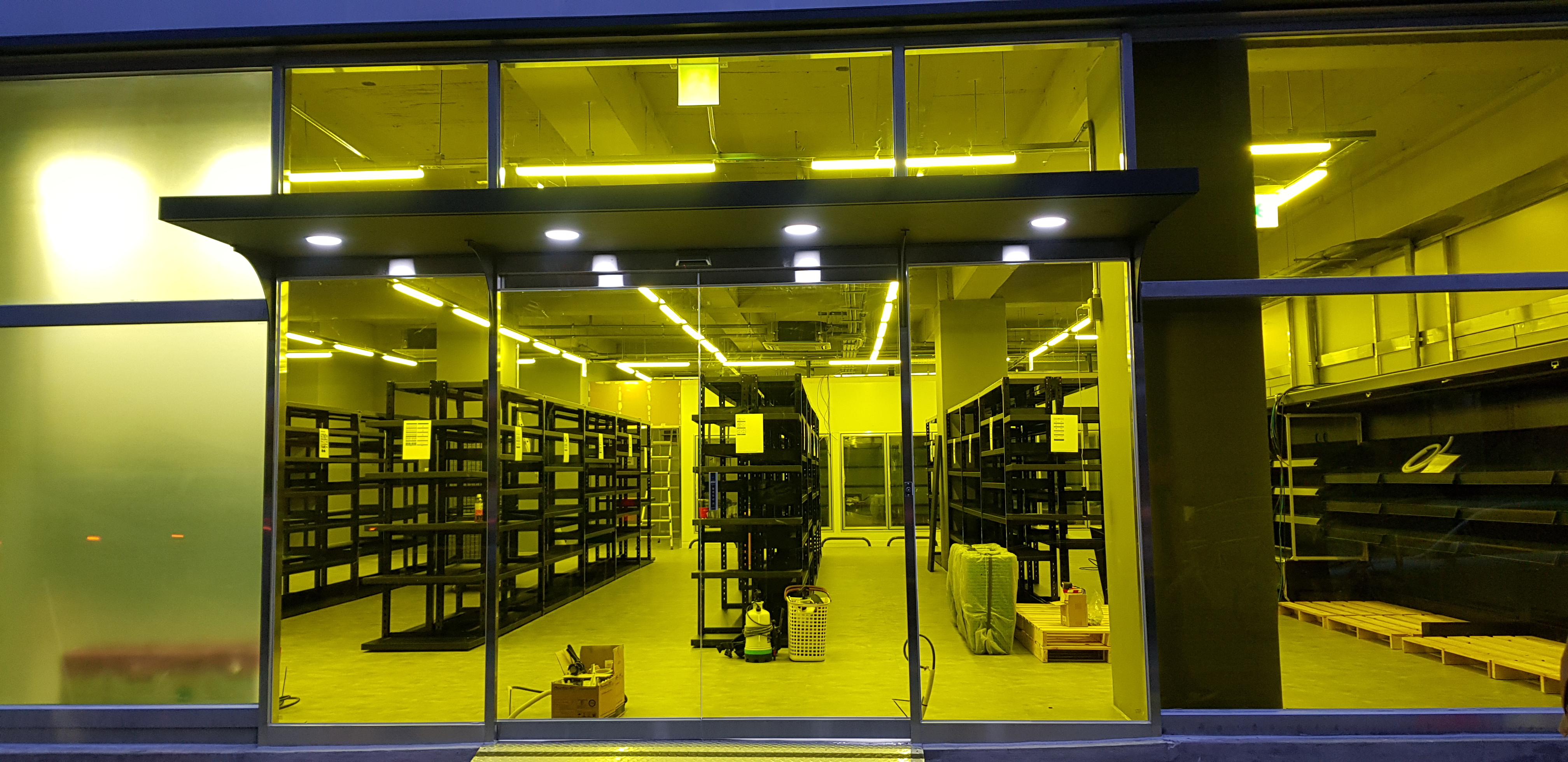 노브랜드 군포 산본점 양개자동문